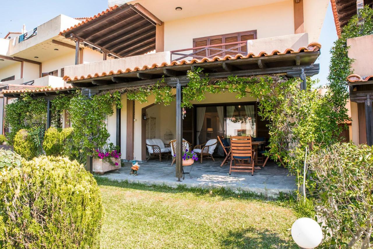 Vila Eirinis House Posidi Exteriér fotografie