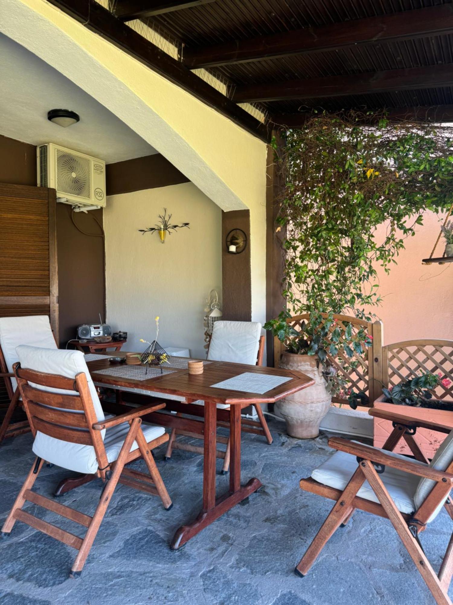 Vila Eirinis House Posidi Exteriér fotografie